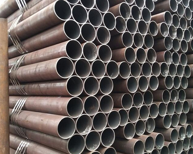 A691 1-1/4CR Alloy Steel EFW Pipe